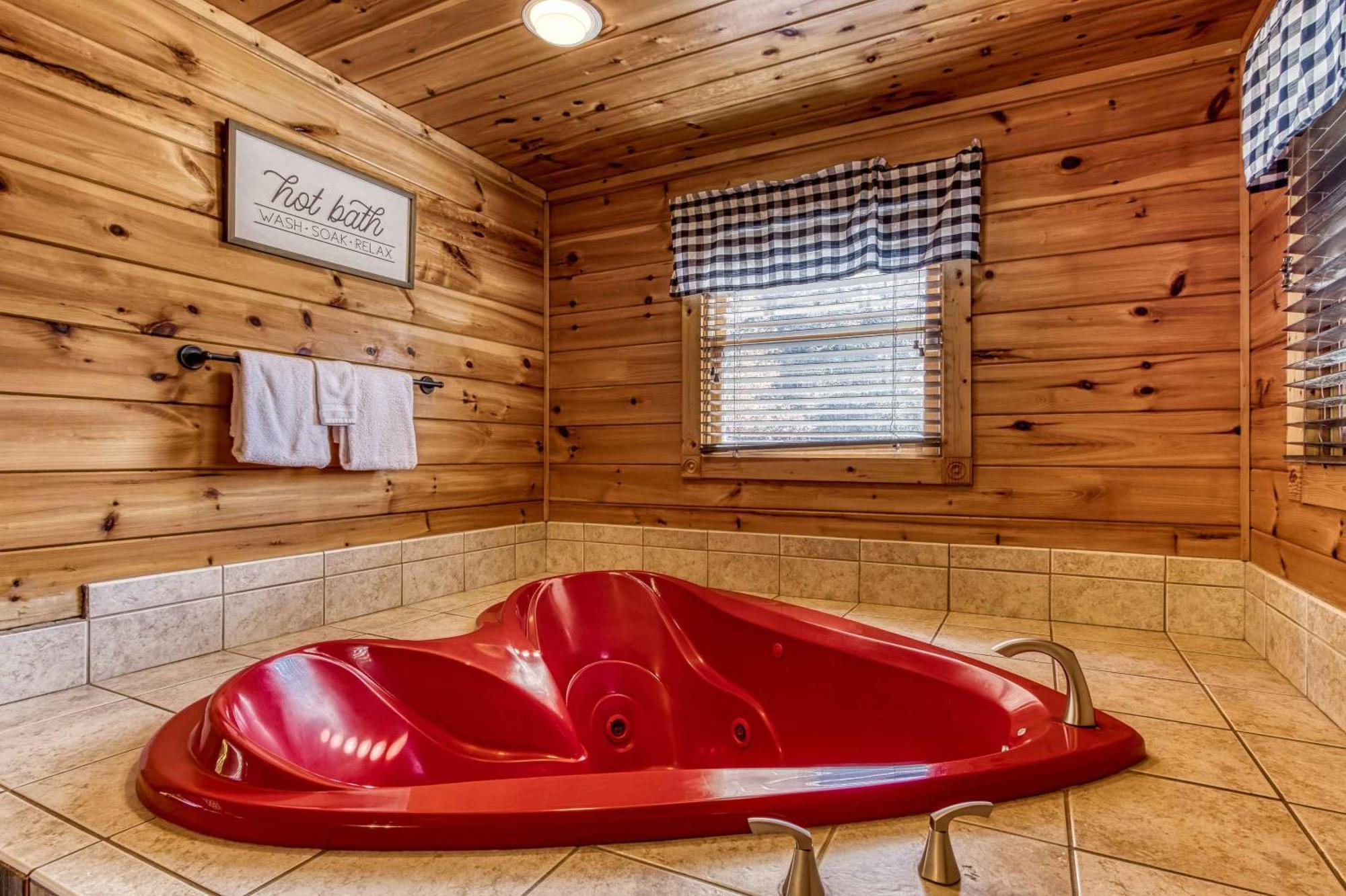 Dog Friendly, Romantic Mtn Getaway Hot Tub Pool Gatlinburg Zewnętrze zdjęcie