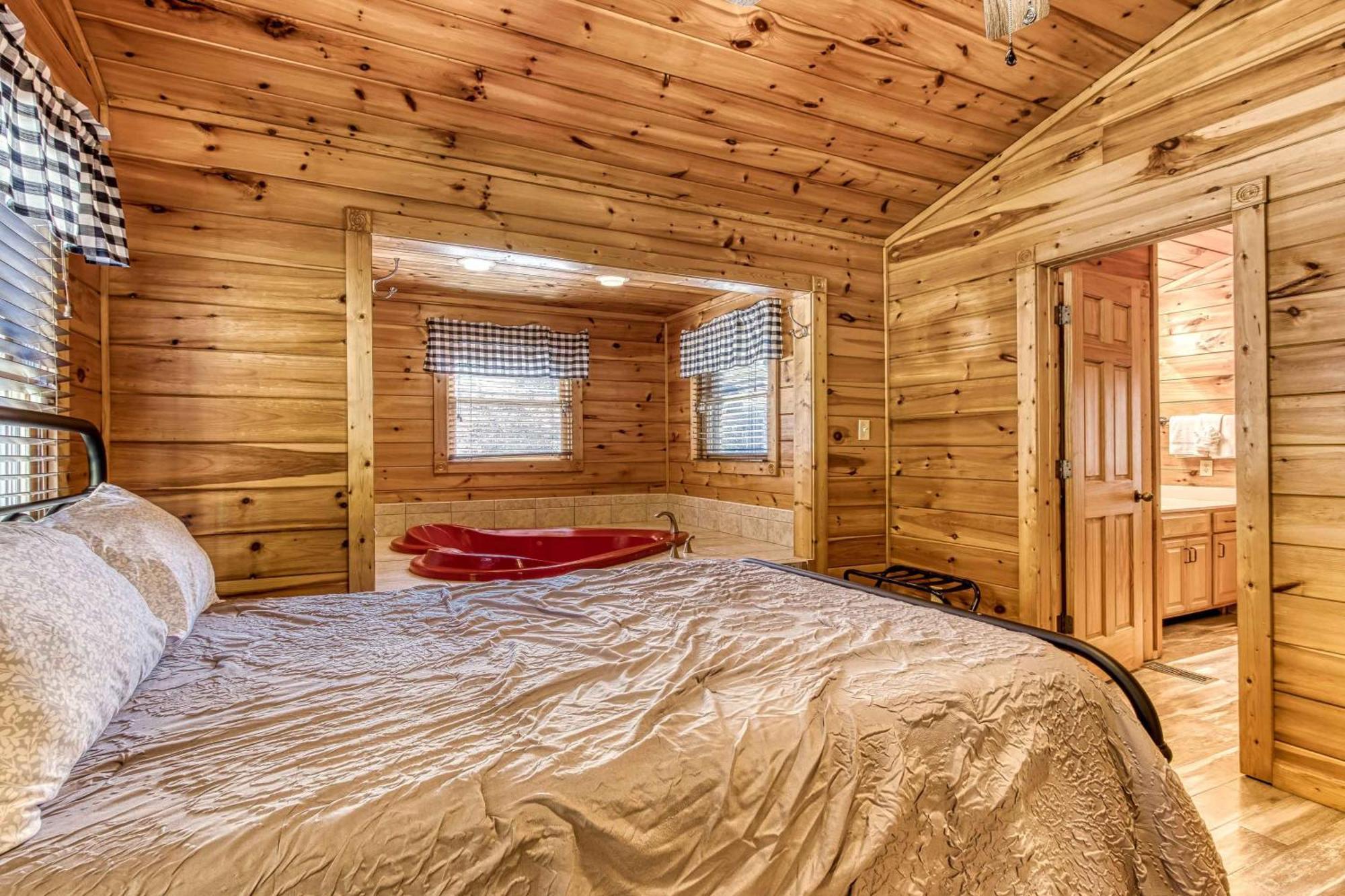 Dog Friendly, Romantic Mtn Getaway Hot Tub Pool Gatlinburg Zewnętrze zdjęcie
